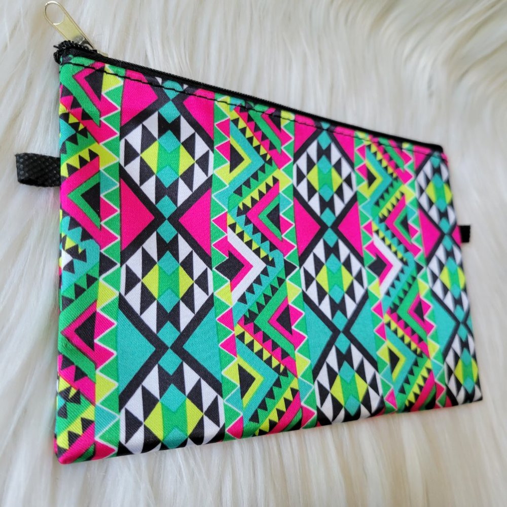2 Piece Geometric Pattern Design Pouch Set - image 4